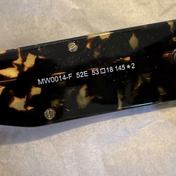 NEW 🌟 in Pouch MCM Women's Havana Cat Eye Sunglasses - Picture 4 of 6